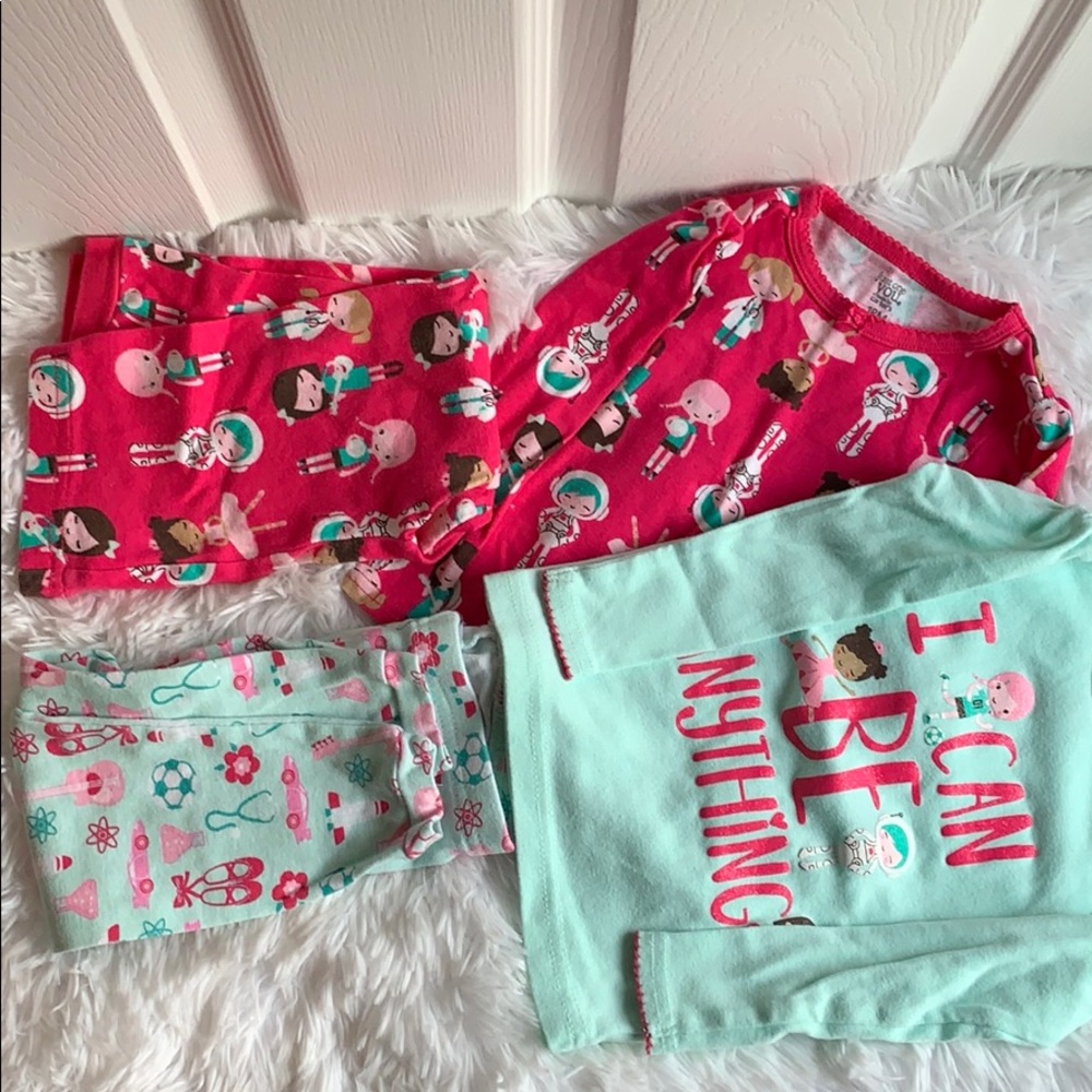 EUC Carter’s 18M 4pc long sleeve PJ sets